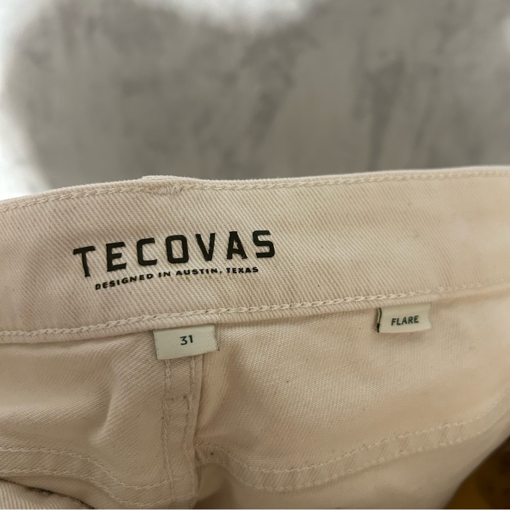 Tecovas Cream Boot Cut Jeans with Mid-Rise Waist - Picture 5 of 12